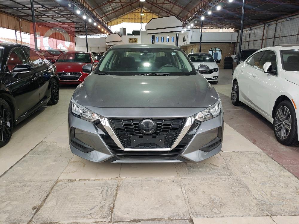 نيسان سنترا